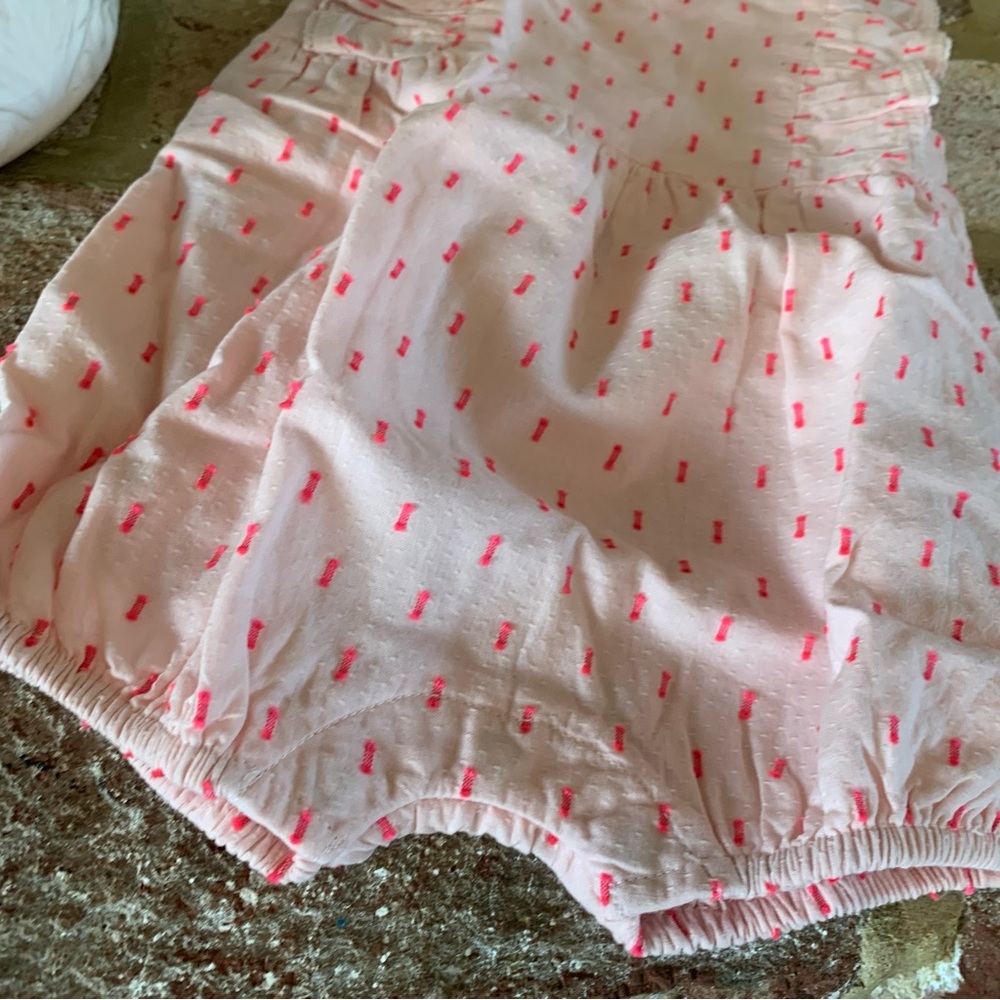 GAP | Pink Ruffled Romper | 0-3 Months - Picture 4 of 8